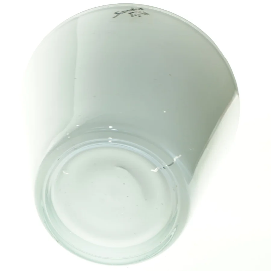 Glasvase fra Sandra Rich (str. 14 x 13 cm)