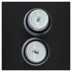 Porcelænskrus fra Aida (str. 11 x 9 cm)