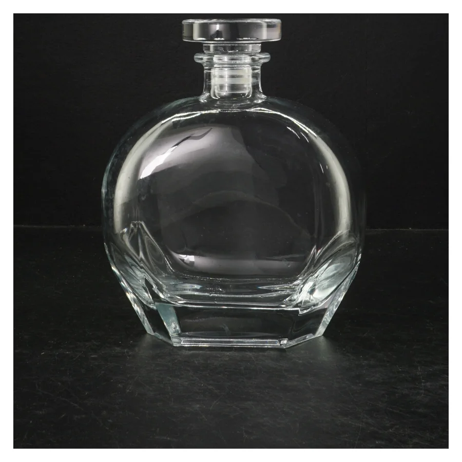 Karaffel til drikkevarer (str. 19 cm. 70 cl)