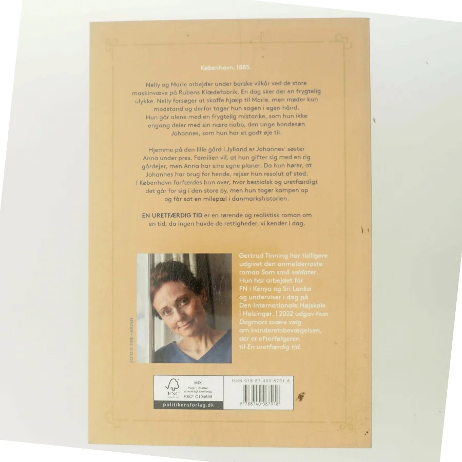 En uretfærdig tid af Gertrud Tinning (Bog)