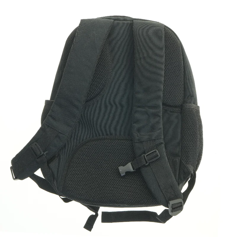 Sort rygsæk til computer (str. 45x38 cm)