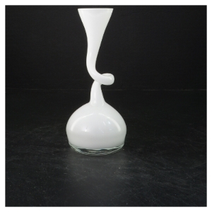 Hvid lysestage Normann (str. 20x8 cm)