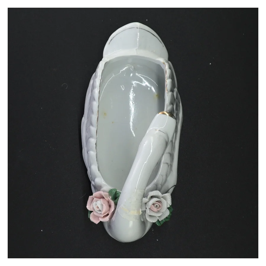 Porcelænssvane (str. 22 x 10 x 10 cm)