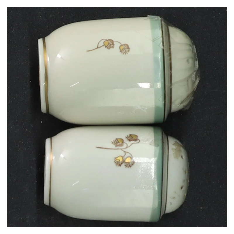 Hjertegræs Porcelæn krydderikrukker fra Royal Copenhagen