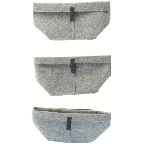  Til opbevaring i filt   (str. 30x13 cm)