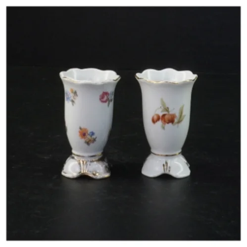 Porcelæns vaser, små (str. 7,5 x 5 cm)
