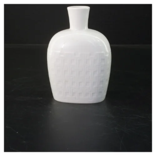 Hvid keramisk vase fra B&G (str. 15x9 cm)
