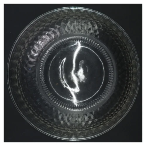 Glasskål med facetslibning (str. Y 23 x 10)