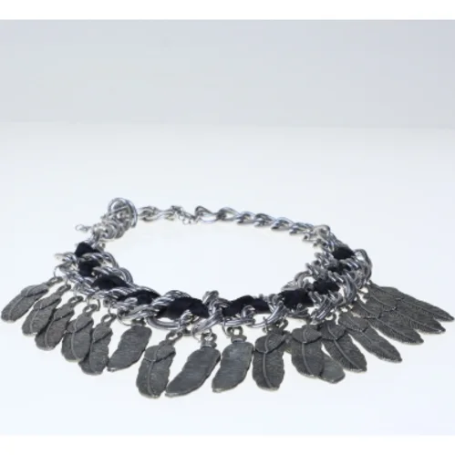 halskæde med fjer vedhæng (str. 48 cm)