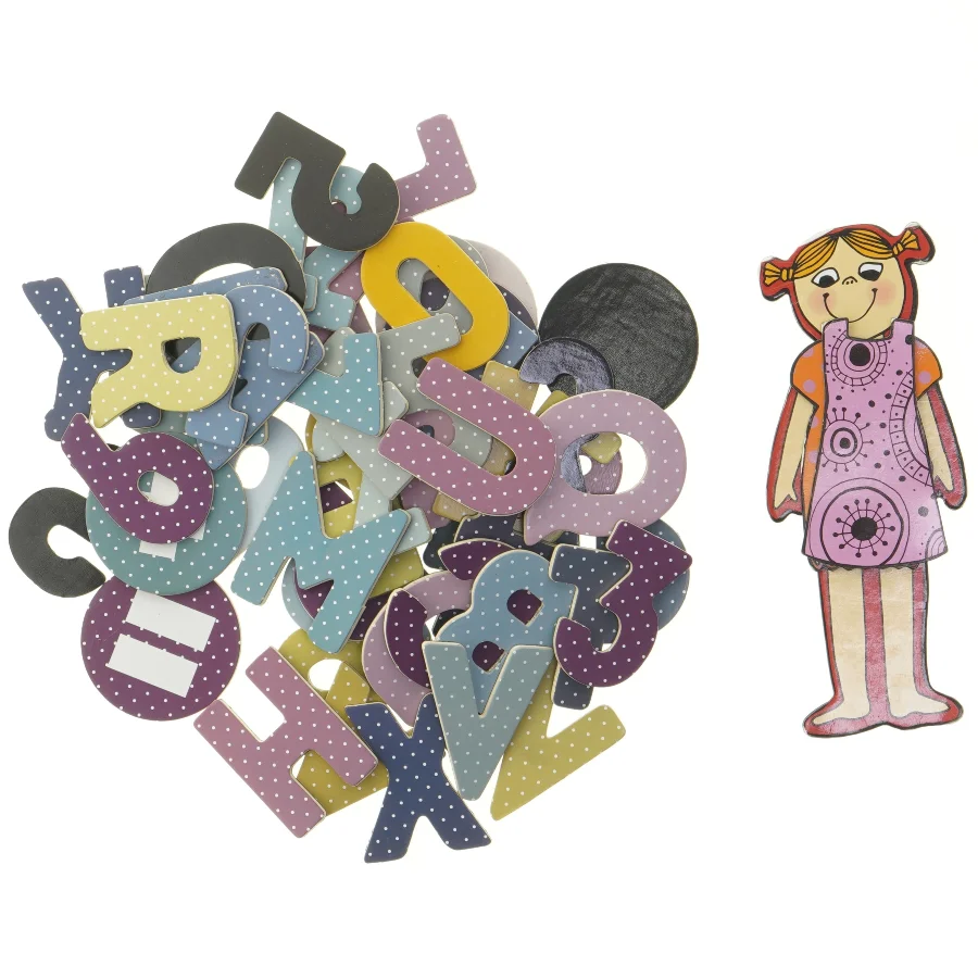 Dekorative bogstaver og figur