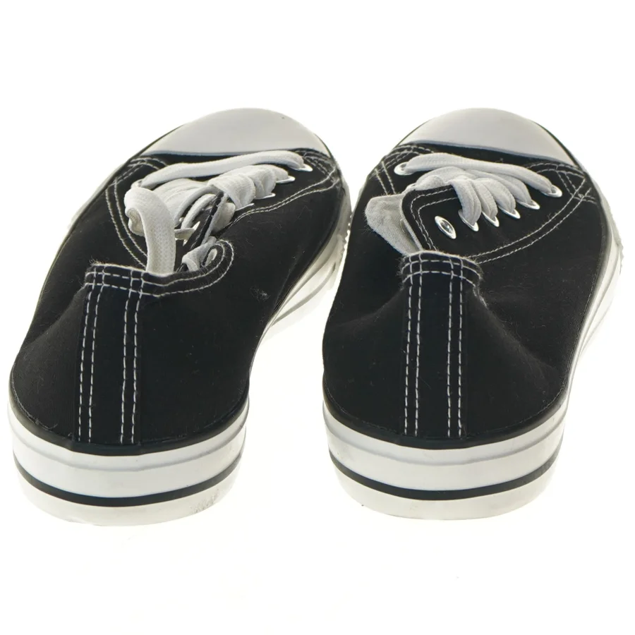  Nye Sorte canvas sneakers fra VRS (str. 44 )