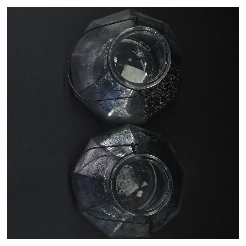 2 Glaslanterner med hank (str. Ø. 15 cm. )