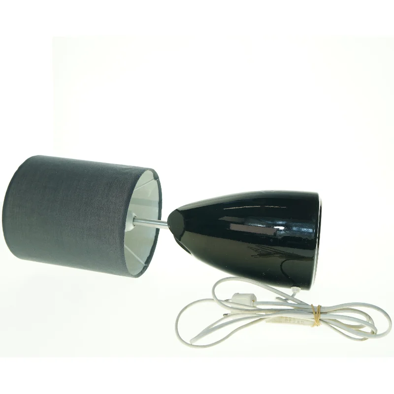 Johgus Bornholm Bordlampe med grå stofskærm og sort fod (str. 48 x 18 cm)