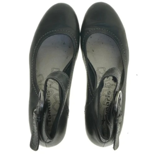 Sort damesko med hæl og rem fra Tamaris (str. 38 )