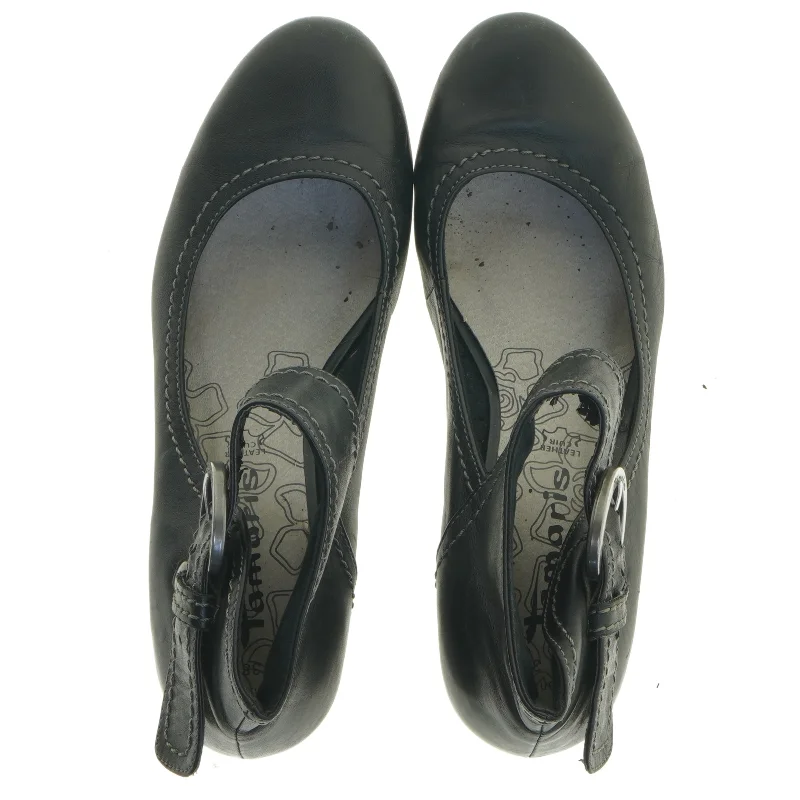 Sort damesko med hæl og rem fra Tamaris (str. 38 )