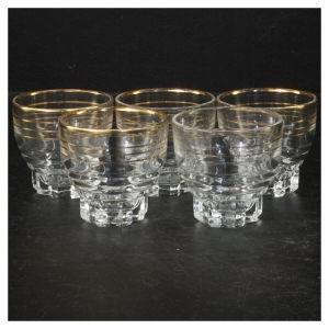 Glas med guldkant (str. Ø. 6,5 cm. længde, 6 cm)