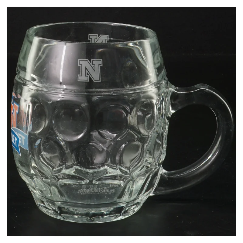 Ølkrus med Natholdet logo (str. Ø 8,5 cm længde 11,5 cm)