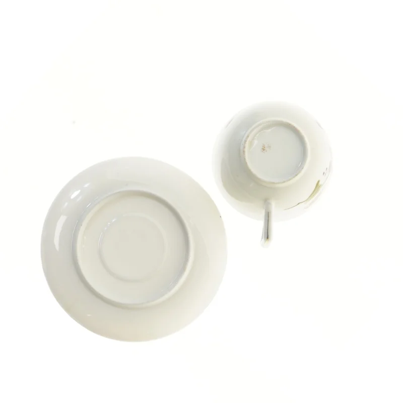 Sæt af fire blomstrede te-kopper med tallerkener (str. Ø 13,5 og 5,5xØ 9 cm)