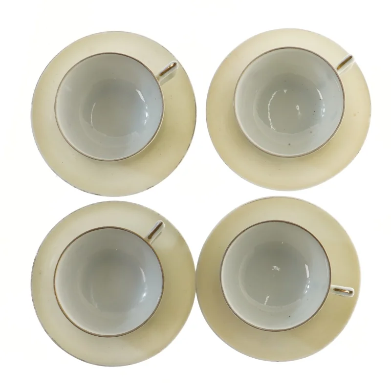 Sæt af fire blomstrede te-kopper med tallerkener (str. Ø 13,5 og 5,5xØ 9 cm)