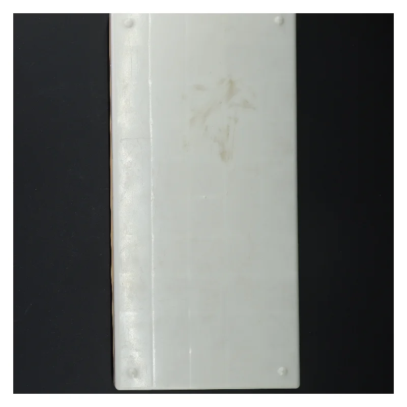 Beholder til opbevaring (str. 34,5x16,5 cm)