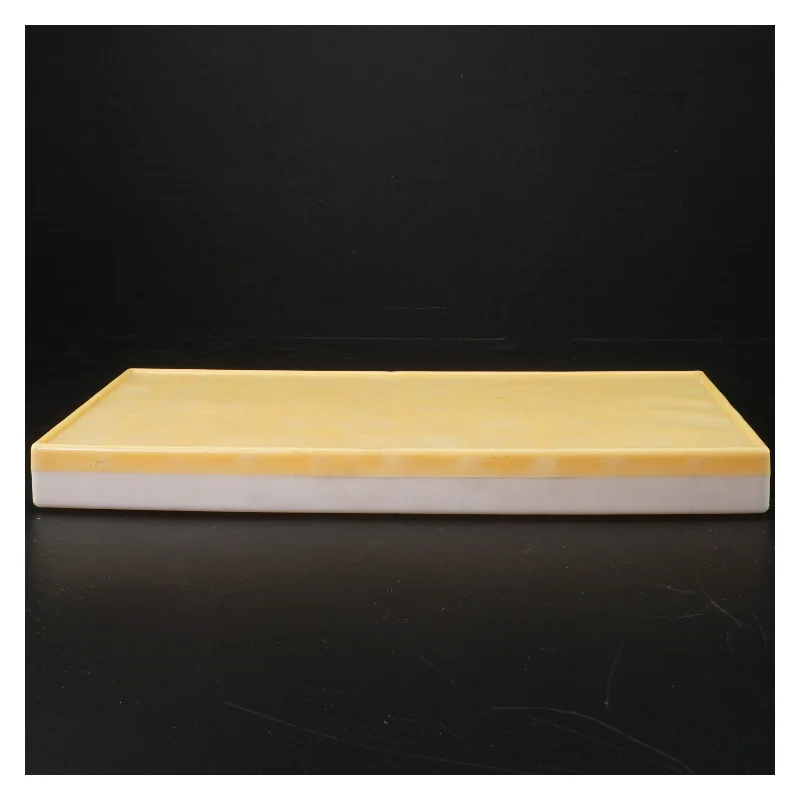 Beholder til opbevaring (str. 34,5x16,5 cm)