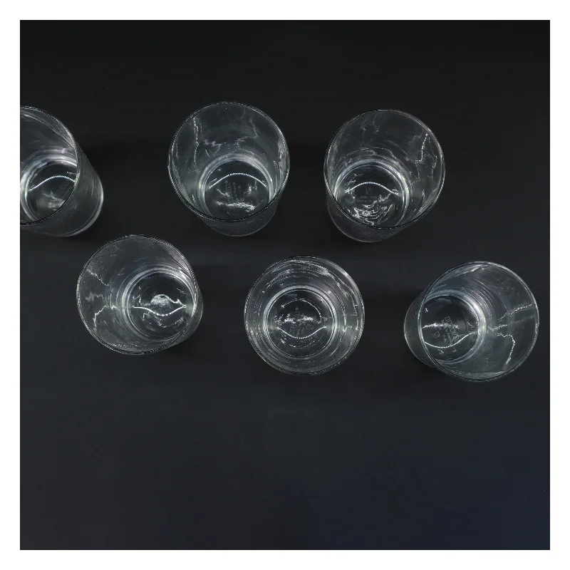  Glas fra IKEA (str. 6 styk. ø. 7,5 cm. længde. 15,5 cm)