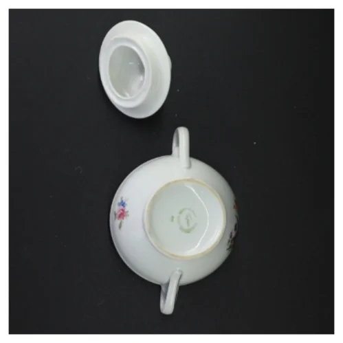 Sukkerskål med låg (str. 16 x 10 x 11 cm)