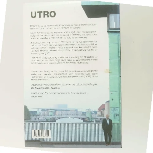 Utro af Henrik Frederiksen (f. 1965) (Bog)