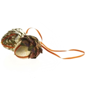 Julekugler i stof med bånd (str. 4,5 cm x 6,5 cm)
