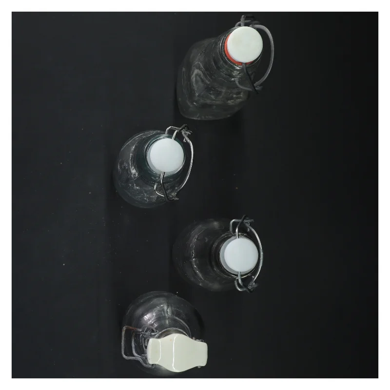 Gamle retro Glasflasker med patentlåg (str. 20x6 cm)