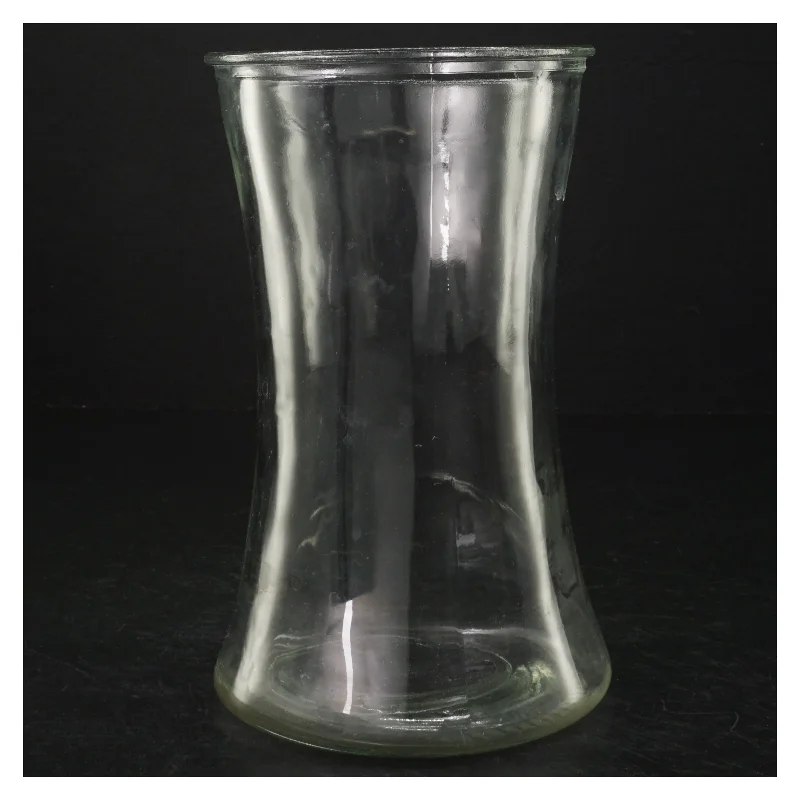 Glasvase  (str. H. 20 cm. ø. 12,5 cm)
