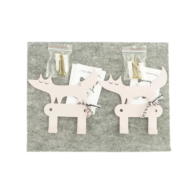 Knager (2 stk) fra Bloomingville (str. LB: 9x12 cm)