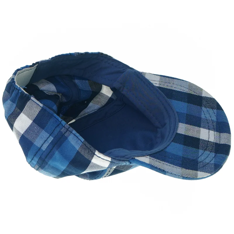 Kasket fra H&M (str. 12 mdr)