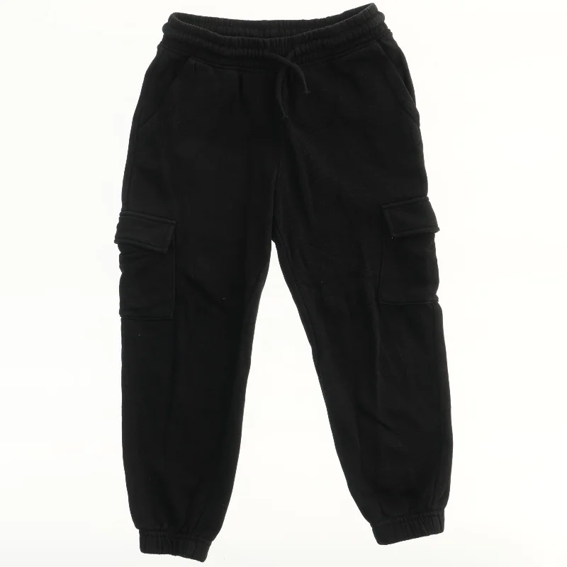 Cargo sweatpants fra H&M (str. 116)