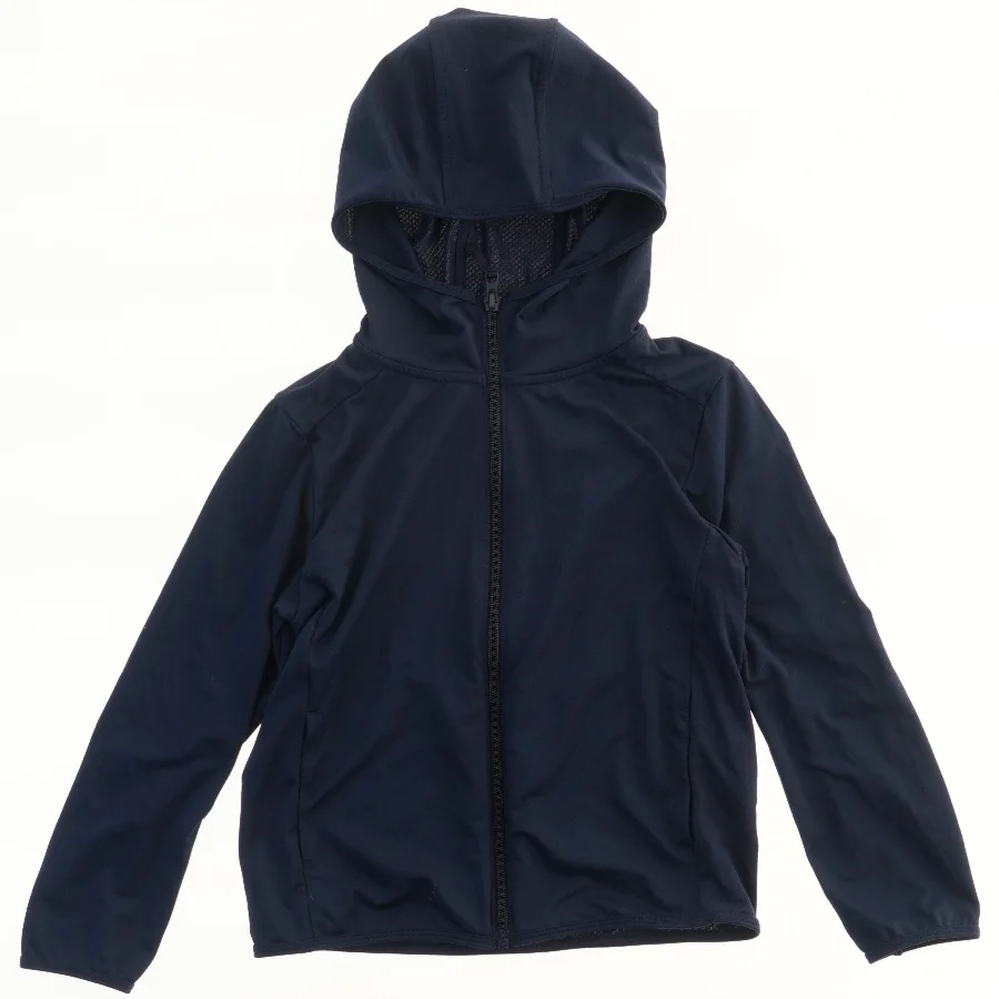 Jakke med hætte fra Uniqlo (str. 116)