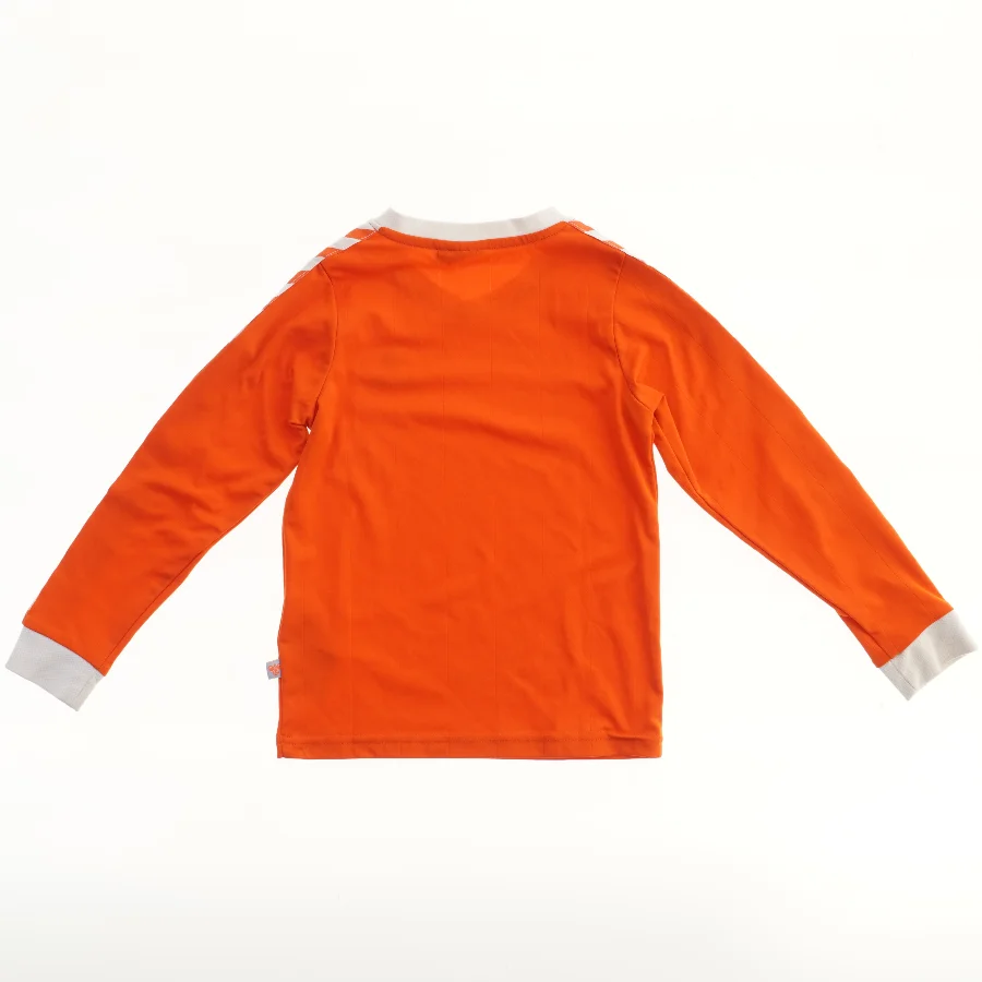 Langærmet trøje med mønstrede ærmer fra Hummel (str. 116)