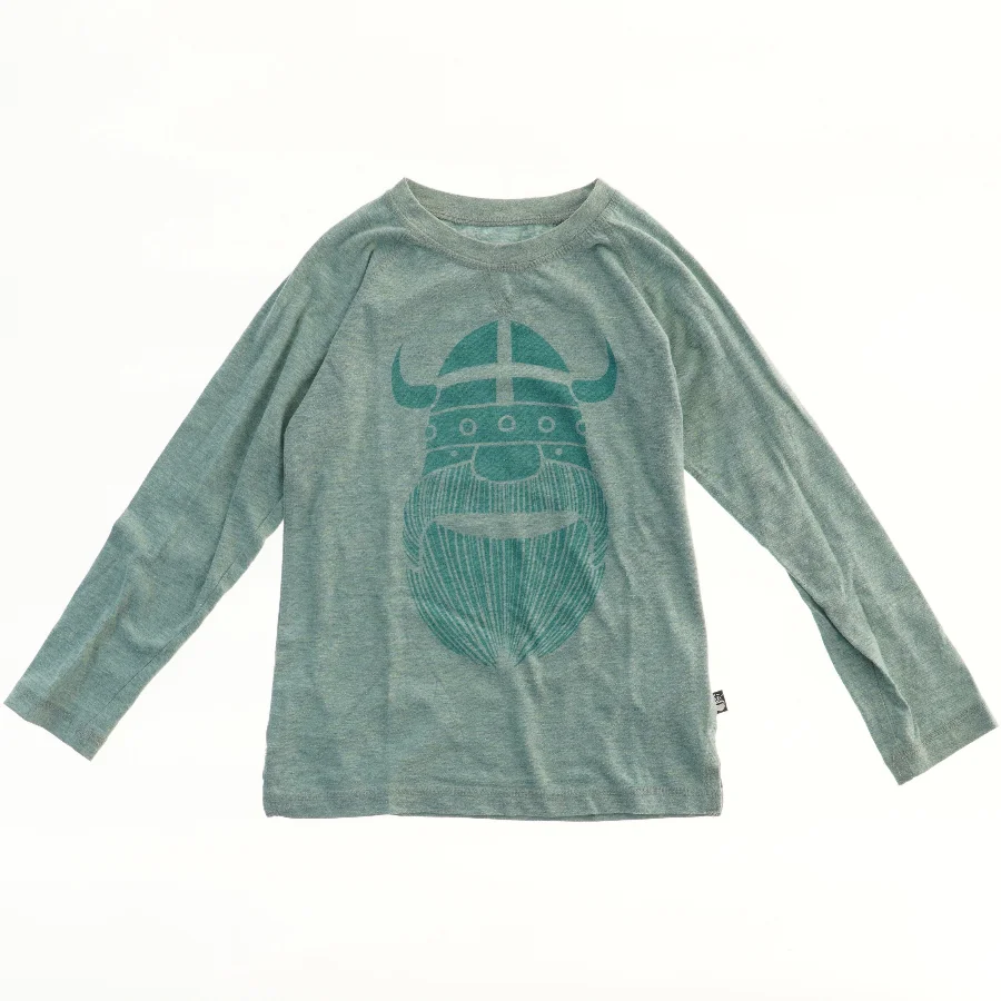 Langærmet trøje med vikingetryk fra Danefæ (str. 110)