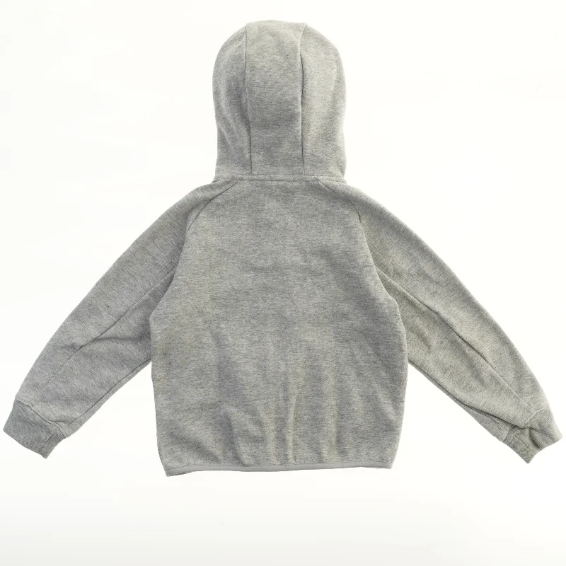 Grå hættetrøje fra Uniqlo (str. 116)