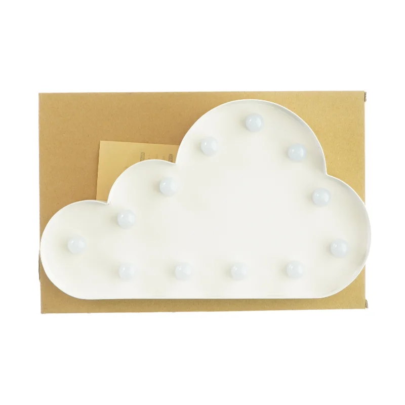 Lyskegle formet som sky