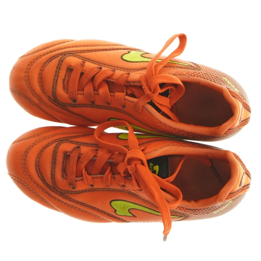 Fodboldstøvler, børnestørrelse 30 fra Kronos (str. 30 )