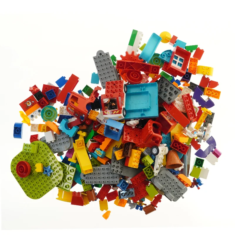 Blandet LEGO klodser fra LEGO (str. 2x6 til 19x19 cm)