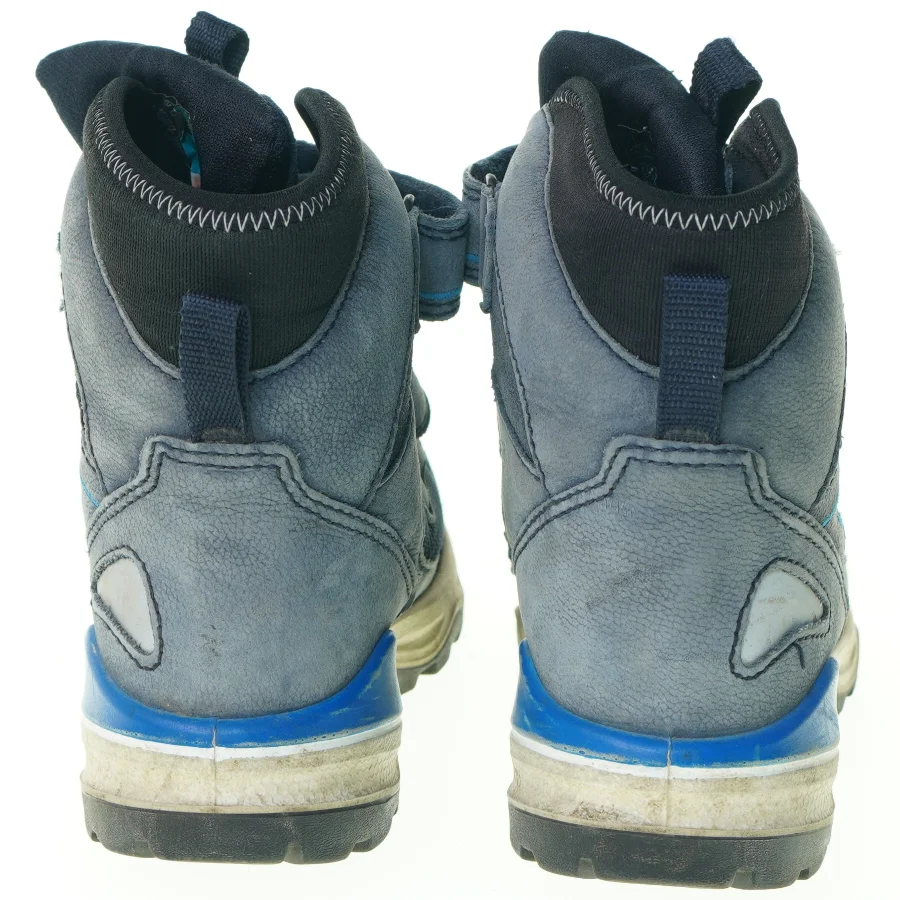 Sko fra Ecco (str. 29)