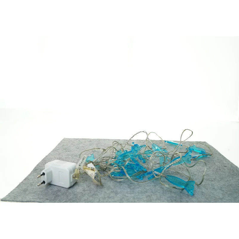 Lyskæde med rum raketter fra Sirius (str. 700 cm)