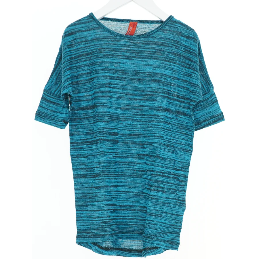 Kortærmet bluse med mønster fra Nexo Level (str. 128)