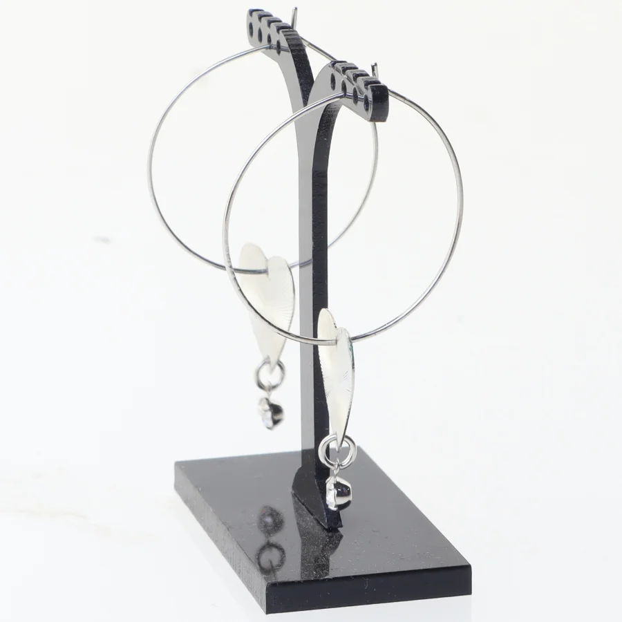 Øreringe med hjerteformet vedhæng (str. Ø 3 cm)