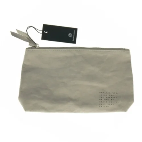 Kosmetikpung i vegansk læder fra House Doctor (str. 22 x 13 cm)