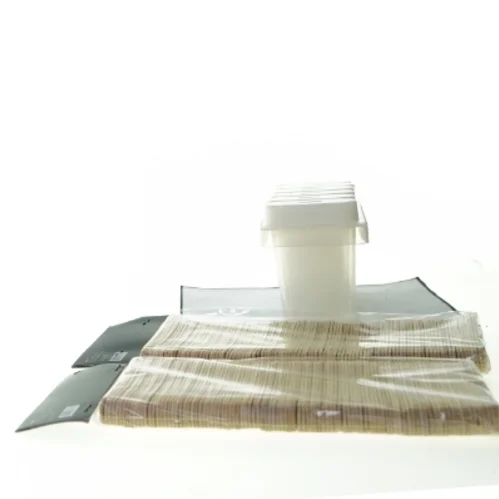 Is kit fra Nicolas Vahe (str. 20 x 5 x 10 cm)