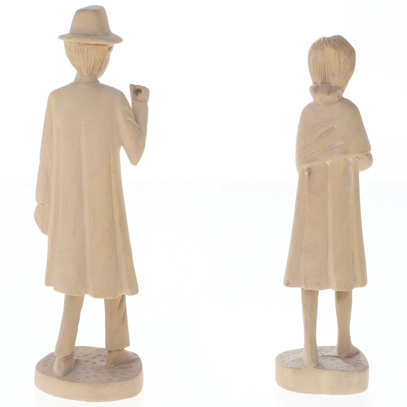 Træfigurer (str. 12 x 3 cm og 13 x 4 cm)