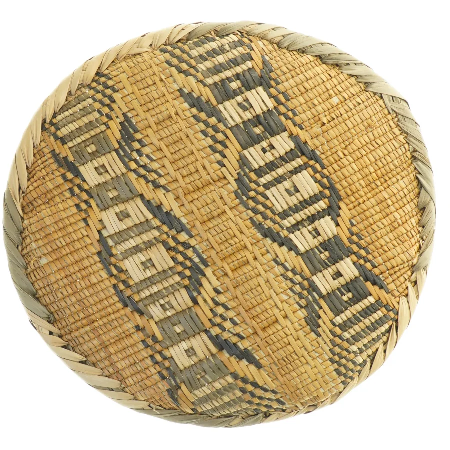 Flettet bakke (str. 27 x 27 cm)