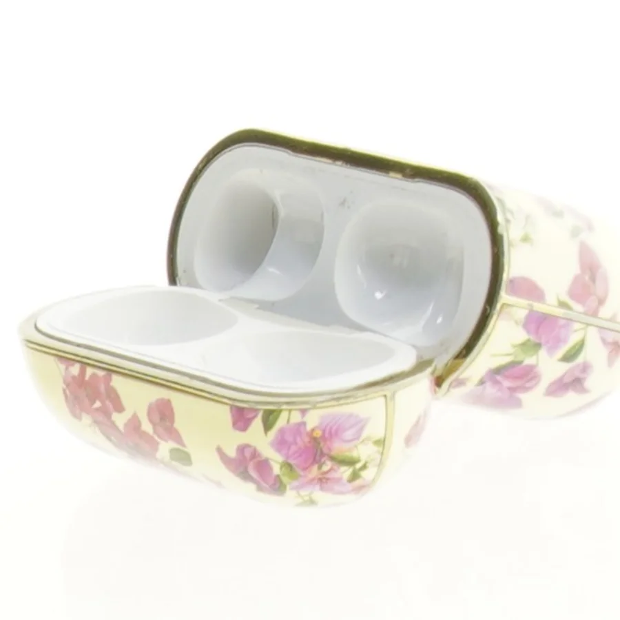 IDEAL OF SWEDEN AirPods etui fra IDEAL OF SWEDEN (str. 6 x 5 cm)